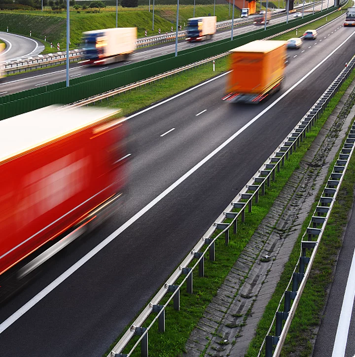 LKW auf der Autobahn